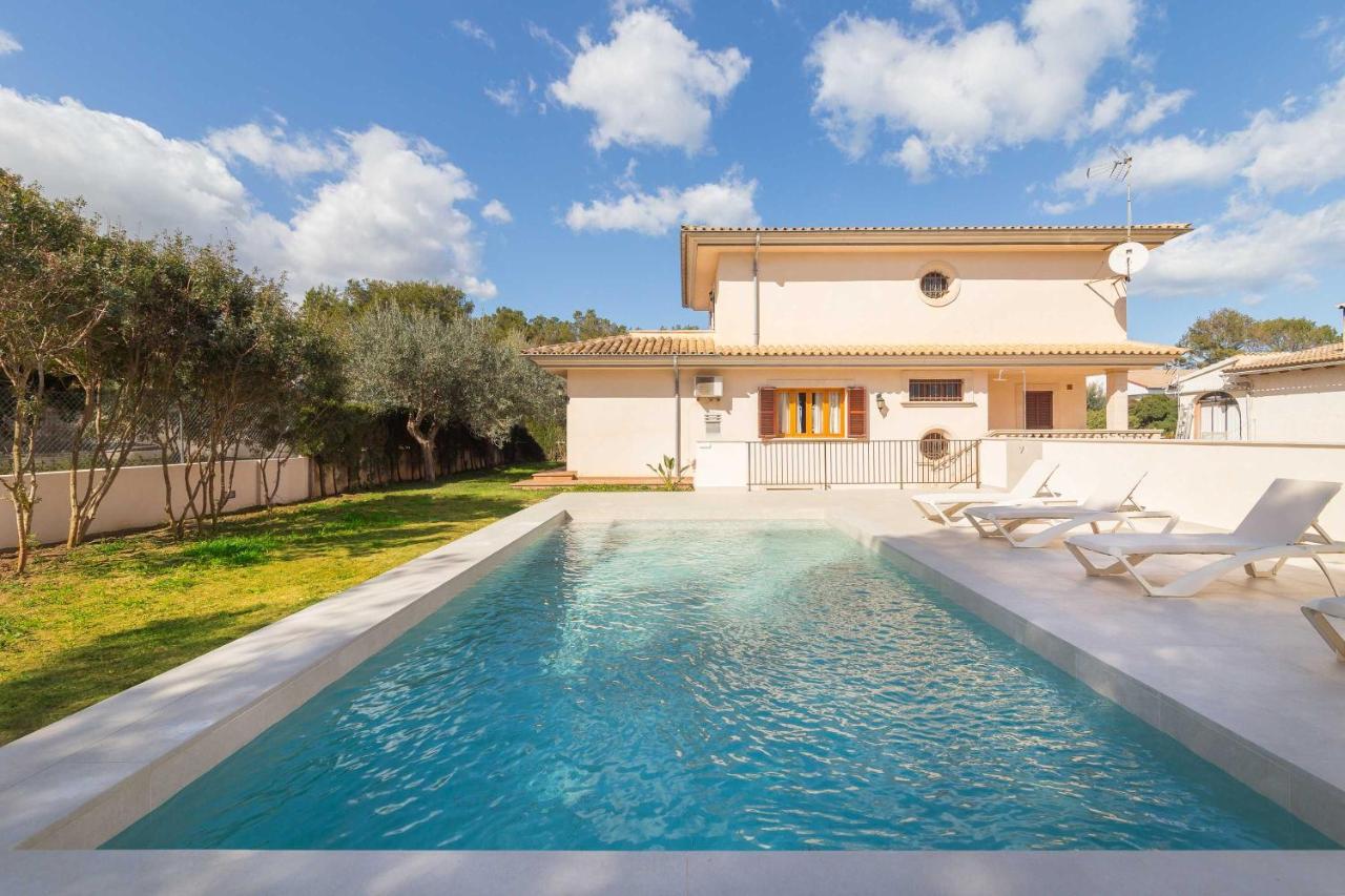 Calma Villa Son Serra de Marina Exteriör bild